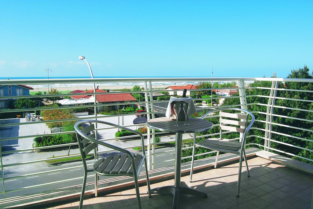 Hotel Joseph Marina di Pietrasanta Exterior photo