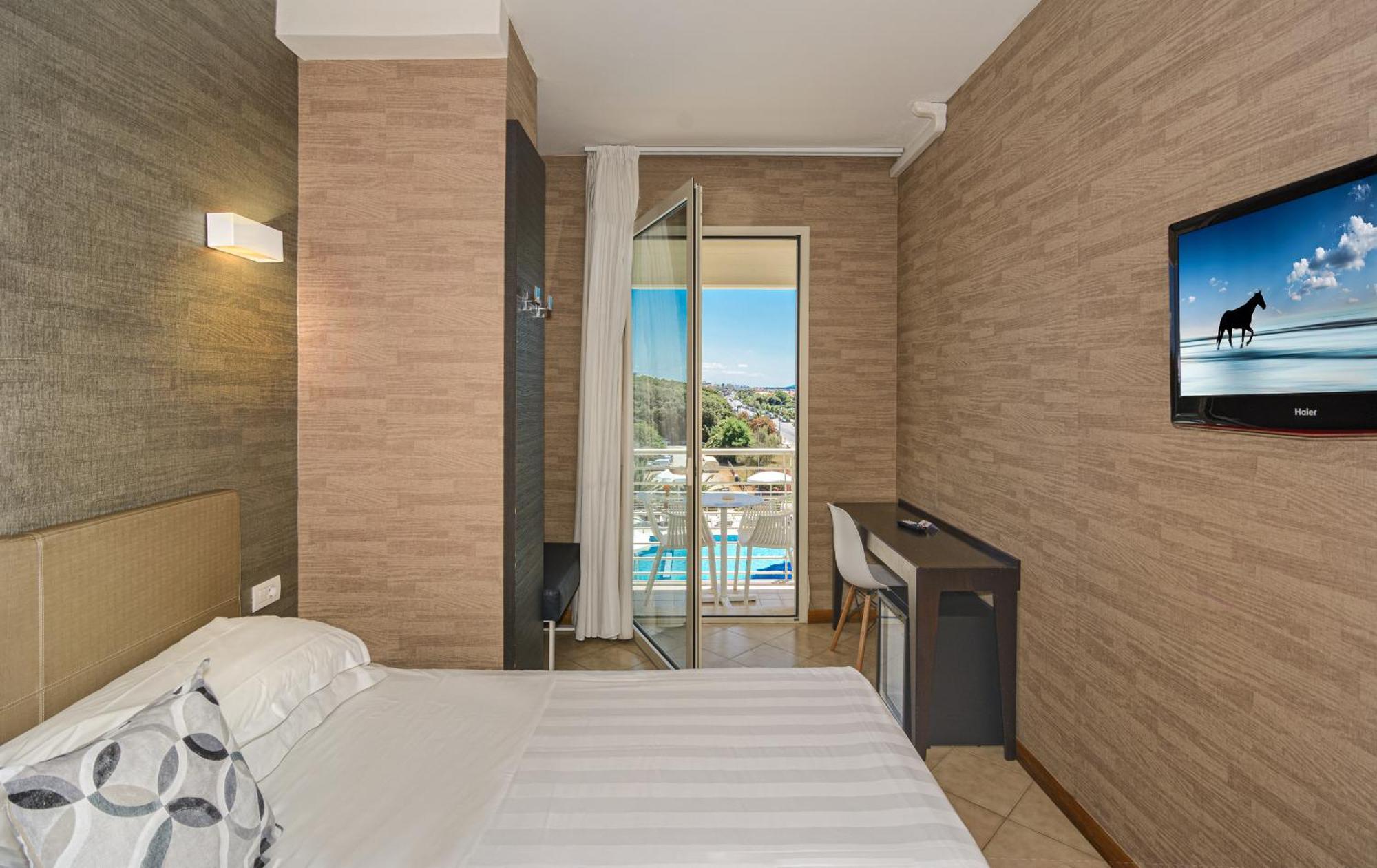 Hotel Joseph Marina di Pietrasanta Exterior photo